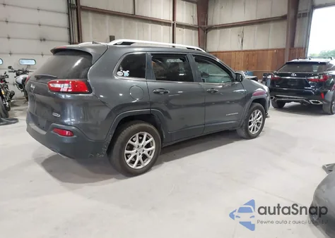 2016 Jeep Cherokee Latitude from USA, damaged, VIN 1C4PJMCS8GW119437